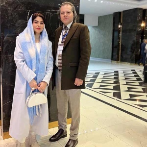 dr-minanajarzadeh-66