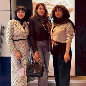 dr-minanajarzadeh-83